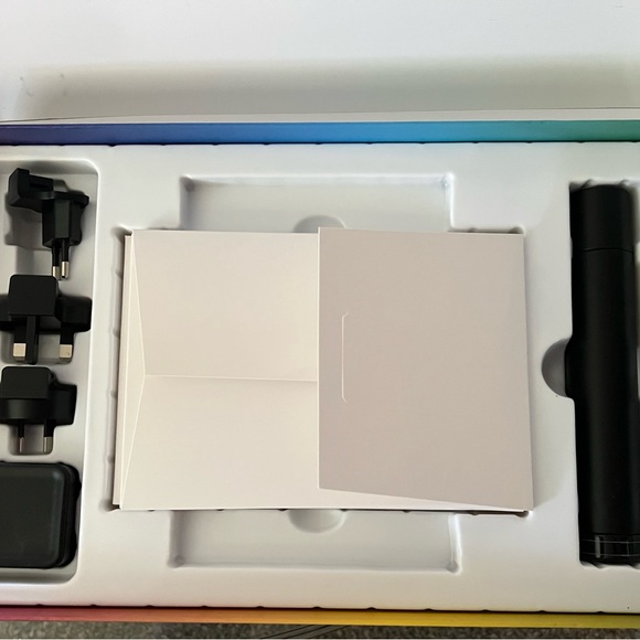 Artist Display 12 drawing tablet - Picture 3 of 3